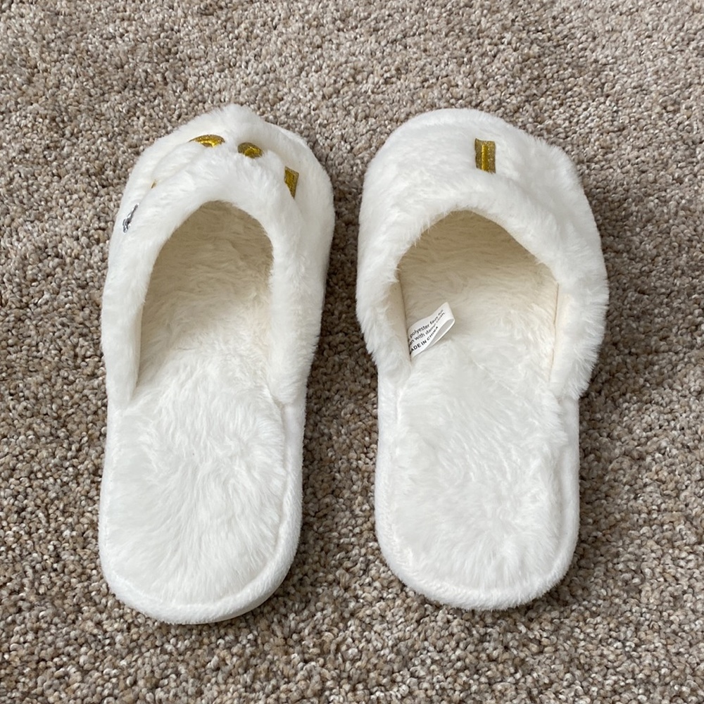 I Do Bridal Slide Slippers - Picture 4 of 8